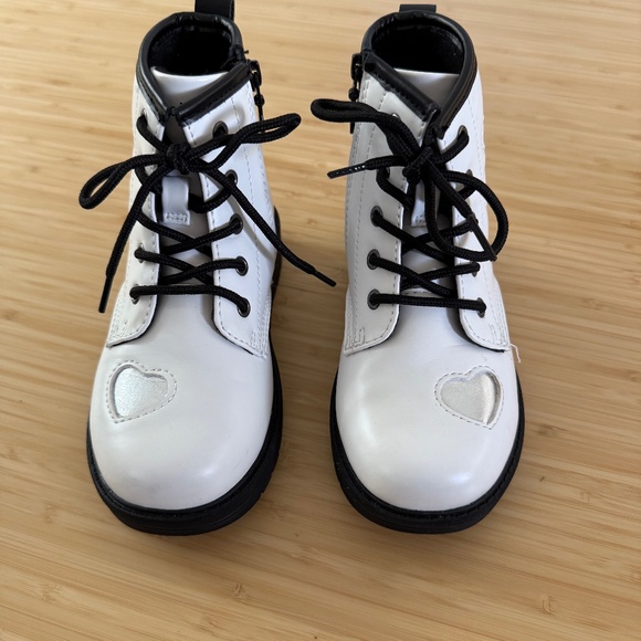 Skechers Toddler Lace Up Boots - Picture 1 of 4